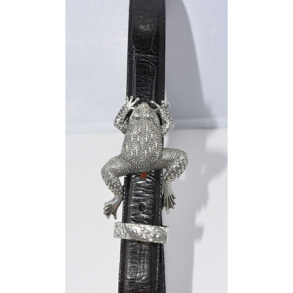 Hartnell Women's Medium Alligator Leather Belt w/ Silver Frog Pewter Belt Buckle - Picture 4 of 9